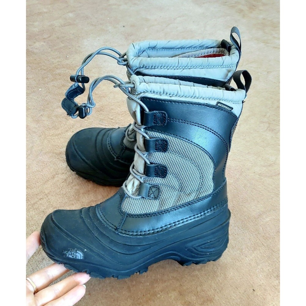 The North Face Kids Winter Boots Size 2 Unisex